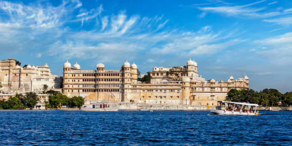 It is udaipur city image.
